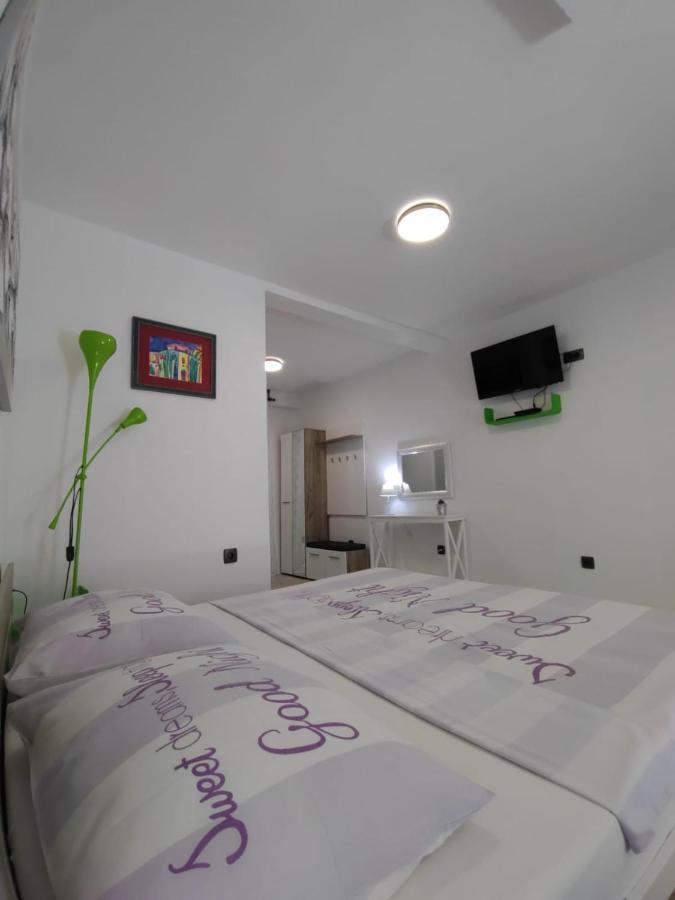 Studio Apartman & Rooms No1 扎达尔 外观 照片